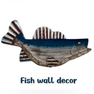 Rustic Wood & Corrugated Metal Fish Wall Decor